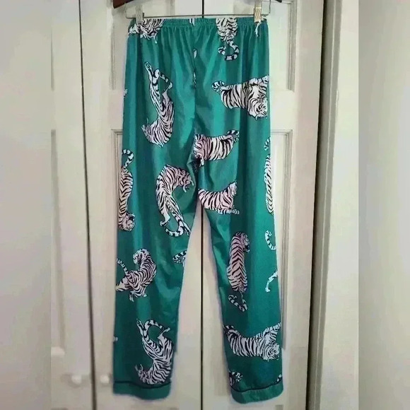 Tiger pajama pants | green with Black/White tigers | Medium - Picture 3 of 6